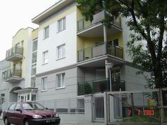 Budynek mieszkalny ul. Karłowicza 15